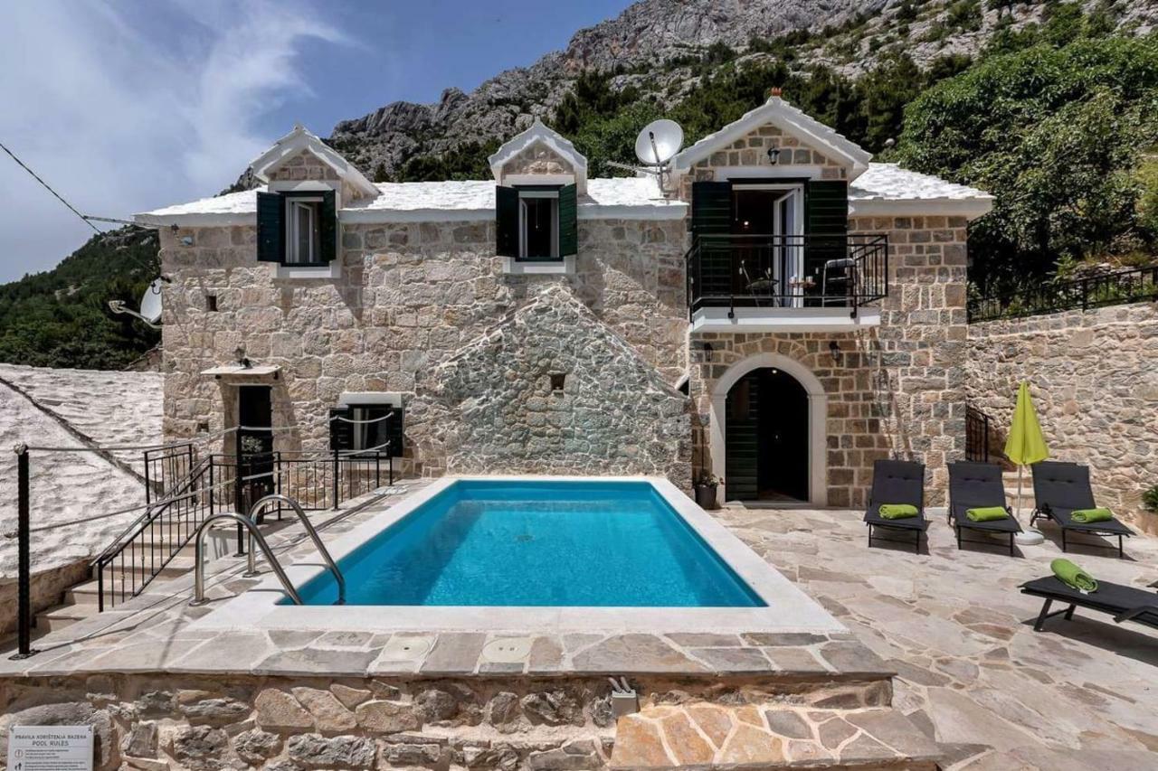 Luxury Villa Topolina บาชกาโวดา ภายนอก รูปภาพ