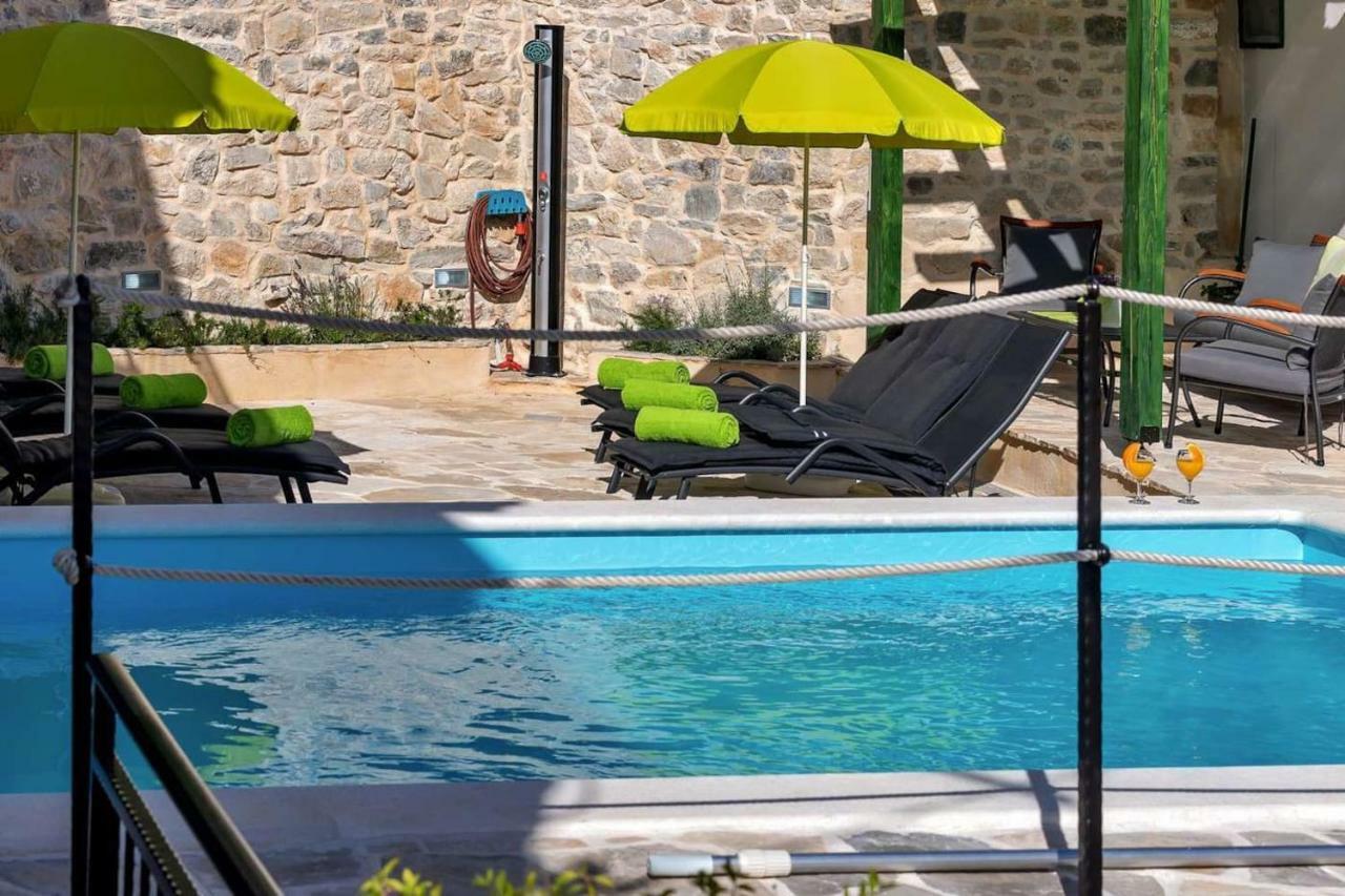 Luxury Villa Topolina บาชกาโวดา ภายนอก รูปภาพ