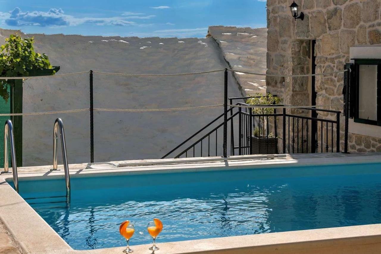 Luxury Villa Topolina บาชกาโวดา ภายนอก รูปภาพ